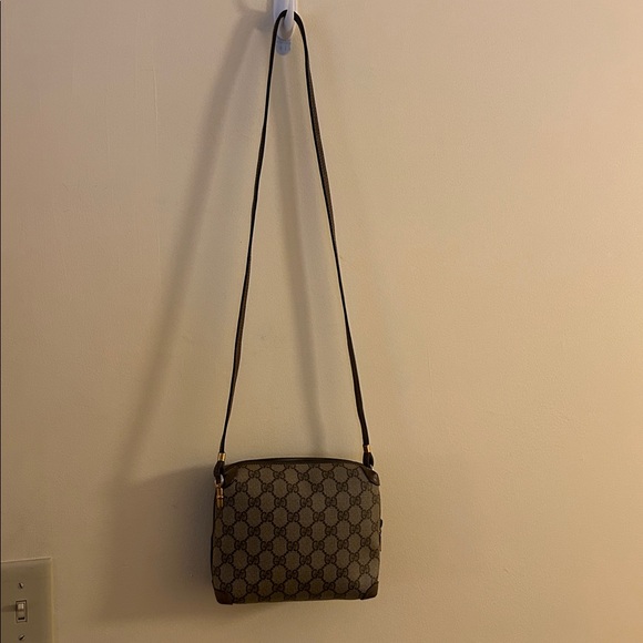 Vintage Gucci Crossbody Bag Interlocking GG Monogram Supreme Coated Canvas Purse - Picture 5 of 17